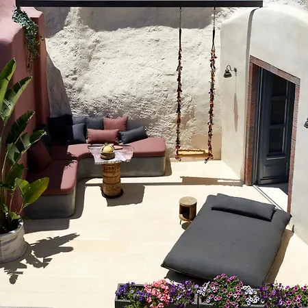 White Pearl Cavalieri (adults Only) 3*