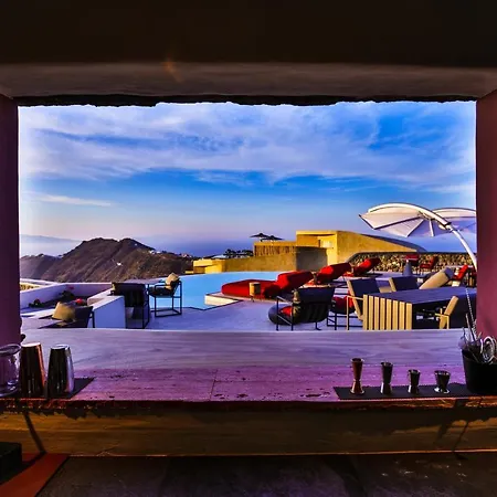 White Pearl Cavalieri (adults Only) 3*