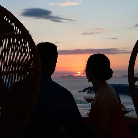 White Pearl Cavalieri (adults Only)