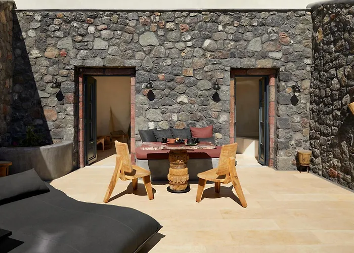 White Pearl Cavalieri (adults Only)