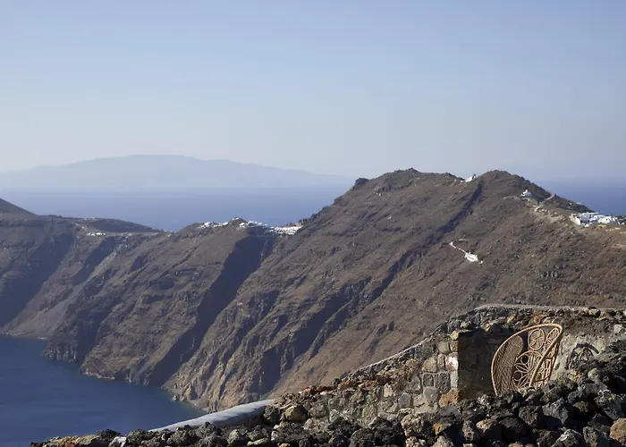 White Pearl Cavalieri (adults Only) Imerovigli