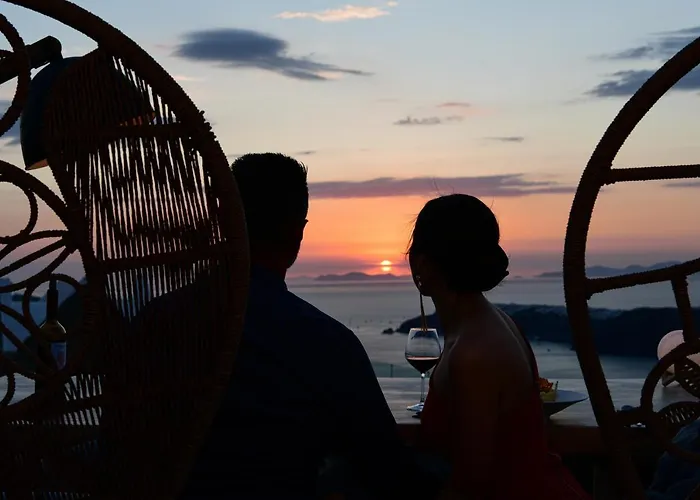 White Pearl Cavalieri (adults Only)